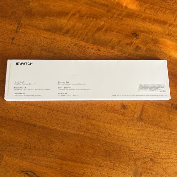 BRAND NEW - Apple Watch Sports Band - 41MM - size M/L - Picture 5 of 9